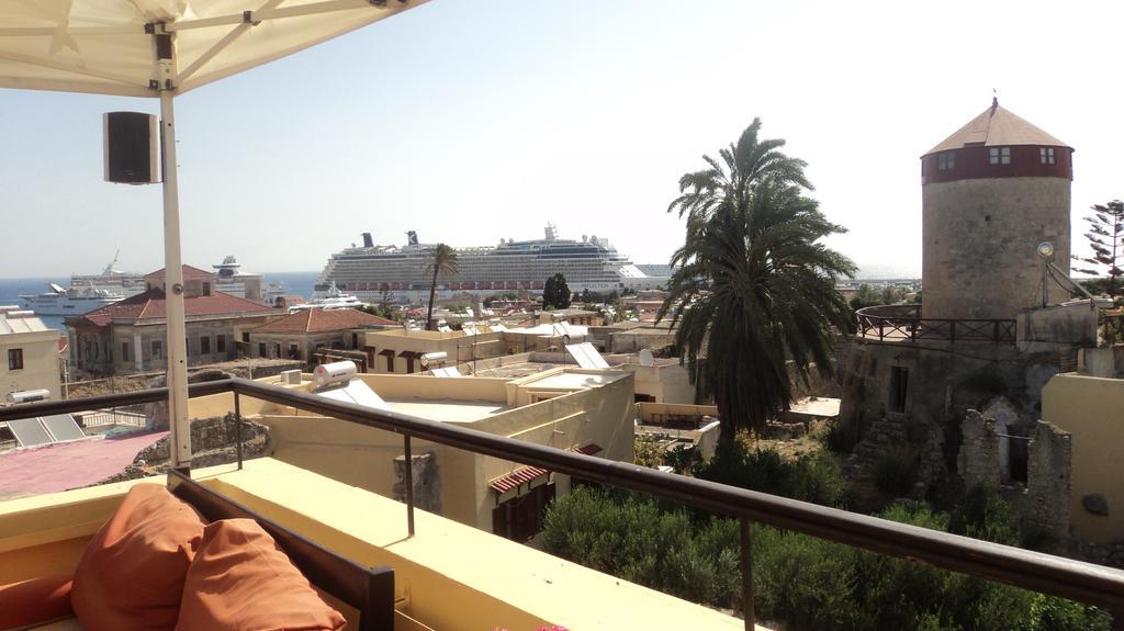 Minos Pensionat 3*